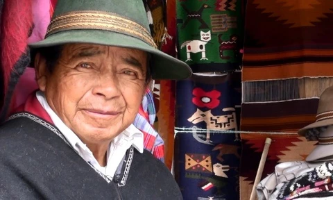 SQ fav man w weavings